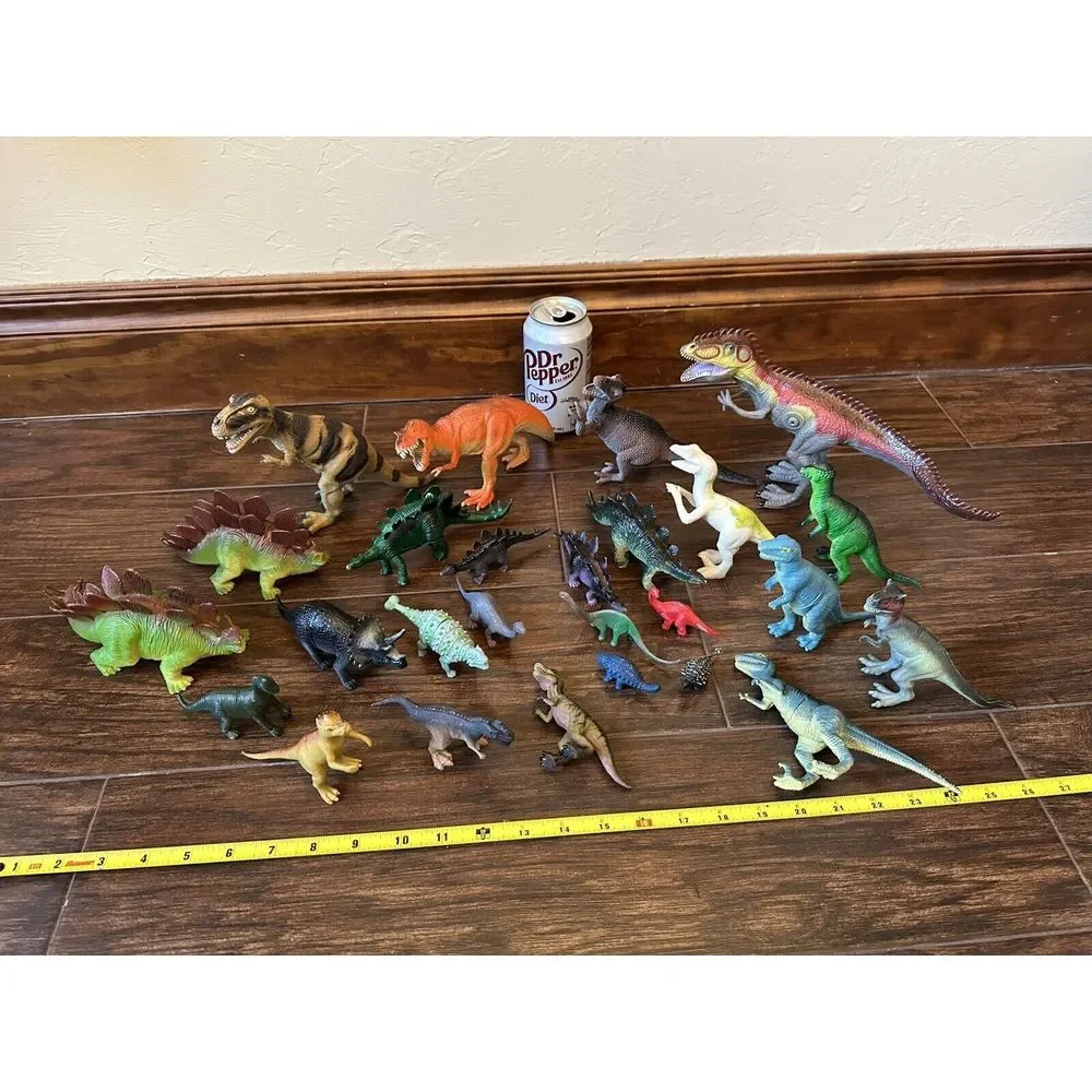 Lot Of‎ Assorted Small Plastic Dinosaur Toy Figures Various Sizes